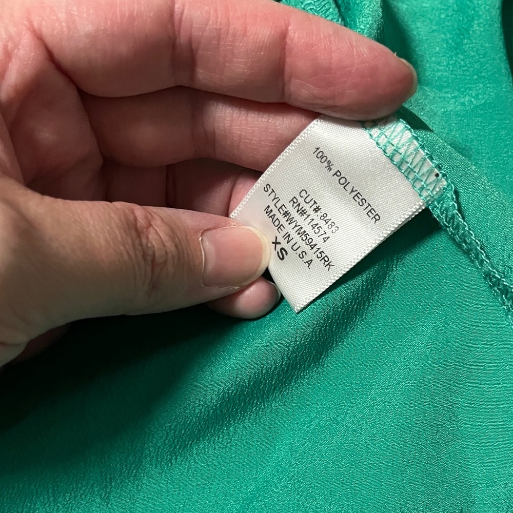 Ro & De Vibrant Green Blouse - Picture 3 of 5